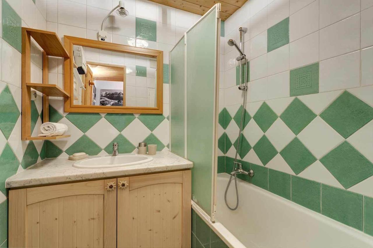 Apartment Lachenal - Alpes Travel - Alpes Travel - Central Chamonix - Sleeps 4 Buitenkant foto
